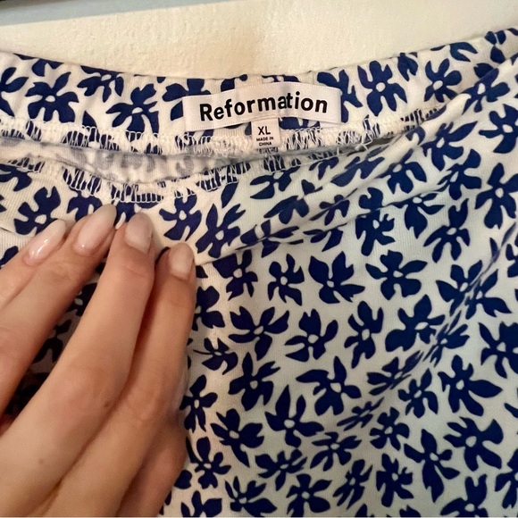 Reformation Rika Crop Top & Wrap Skirt Two-Piece Set in Bombay Blue/White SZ XL - Picture 9 of 9